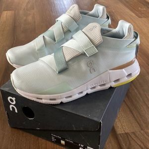 On Cloudnova Wrap sneakers